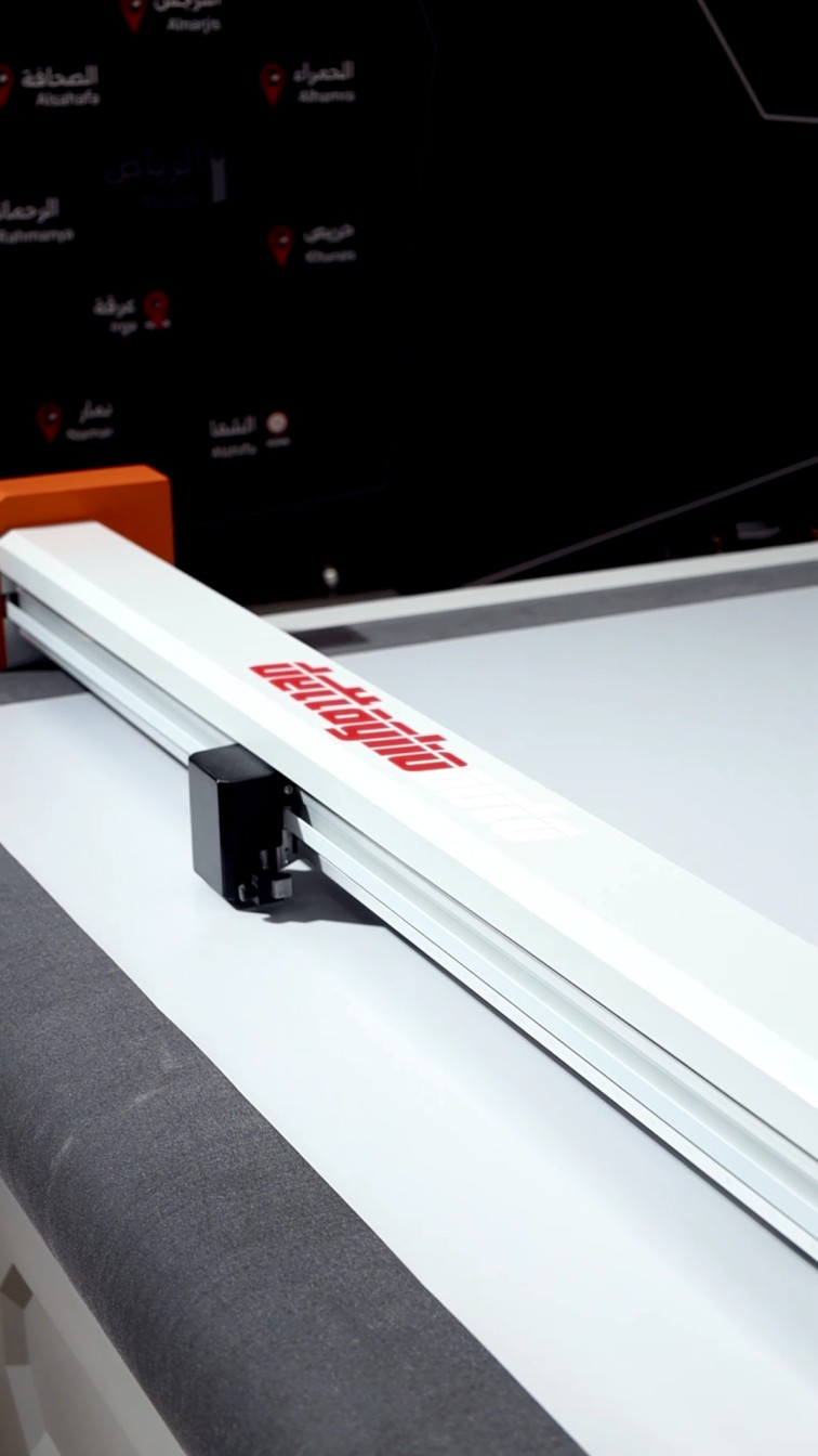 Electronic Cutting of Insulation Films